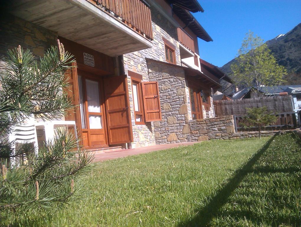 Apartmentsuitespain Baqueira Jardin Esterri D'Aneu Room photo