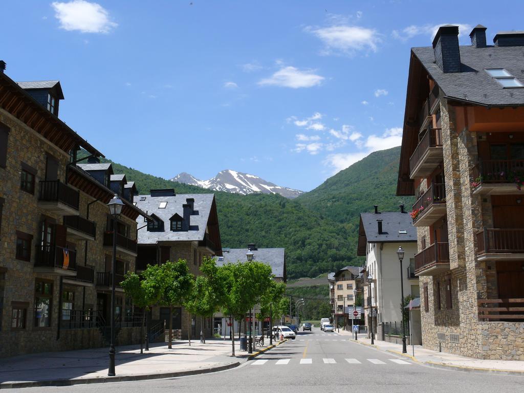 Apartmentsuitespain Baqueira Jardin Esterri D'Aneu Room photo