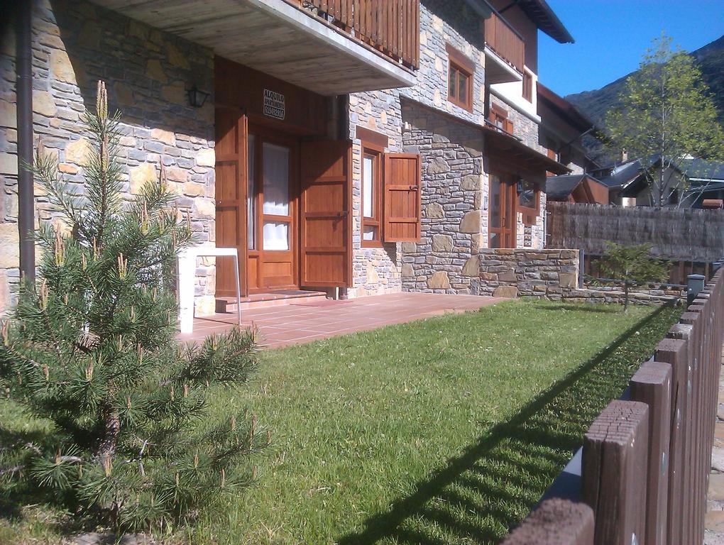 Apartmentsuitespain Baqueira Jardin Esterri D'Aneu Exterior photo